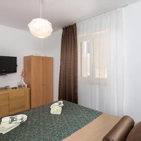 A&b Sunset - One Bedroom With Balcony And Sea View Apartment