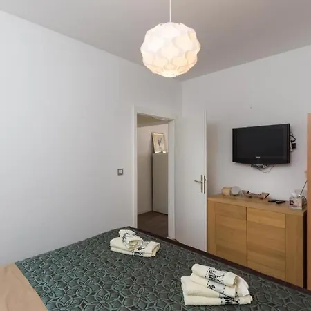Lägenhet A&b Sunset - One Bedroom With Balcony And Sea View